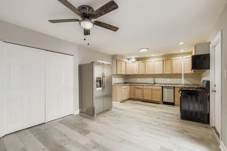 Address Withheld By Seller, Chicago, IL 60617 - Image #2