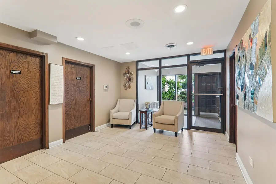 8650 Ferris Avenue #203, Morton Grove, IL 60053 - Image #3