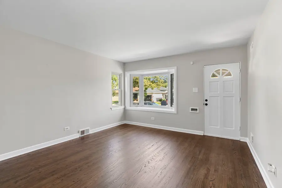 4510 Kenilworth Avenue, Forest View, IL 60402 - Image #3