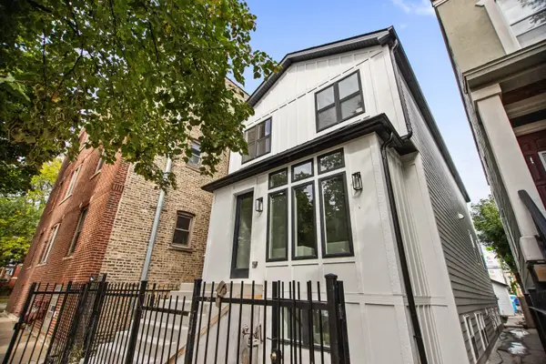 3430 W Lyndale Street, Chicago, IL 60647