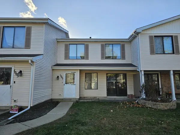 1007 Cleveland Court, Vernon Hills, IL 60061