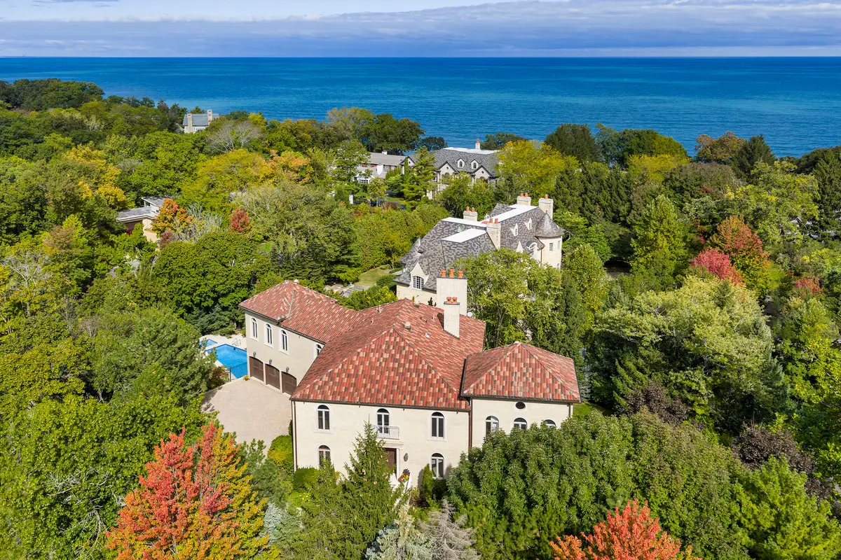 1015 Sheridan Road, Winnetka, IL 60093 - Image #1