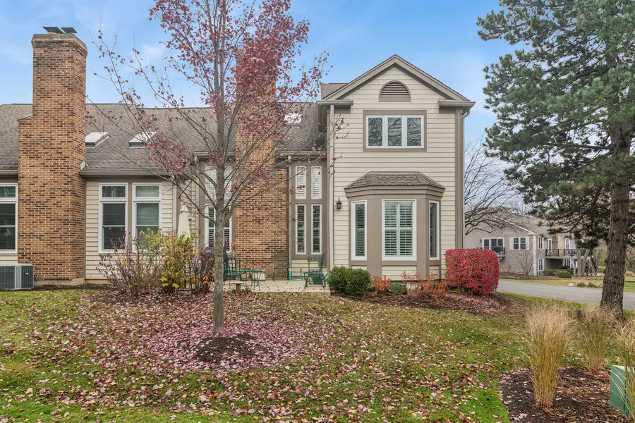 130 Warkworth Lane, Inverness, IL 60067 - Image #2