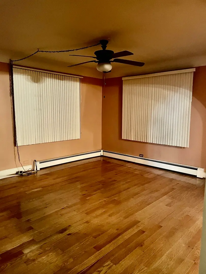 9626 Moody Avenue, Oak Lawn, IL 60453 - Image #3