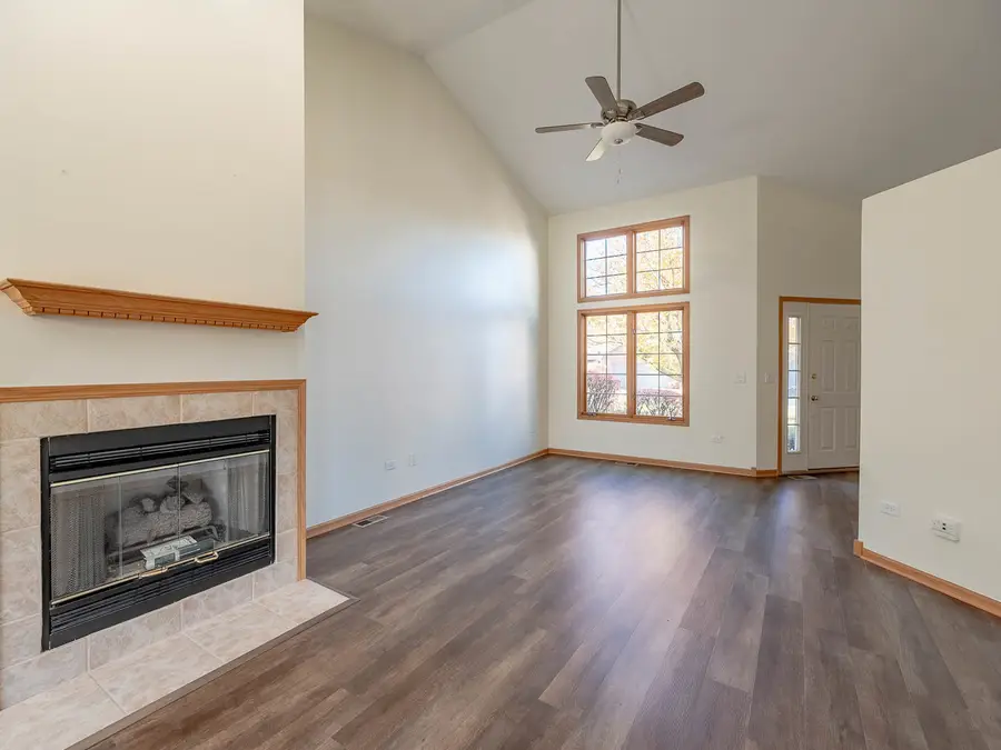 6709 Pondview Drive, Tinley Park, IL 60477 - Image #3