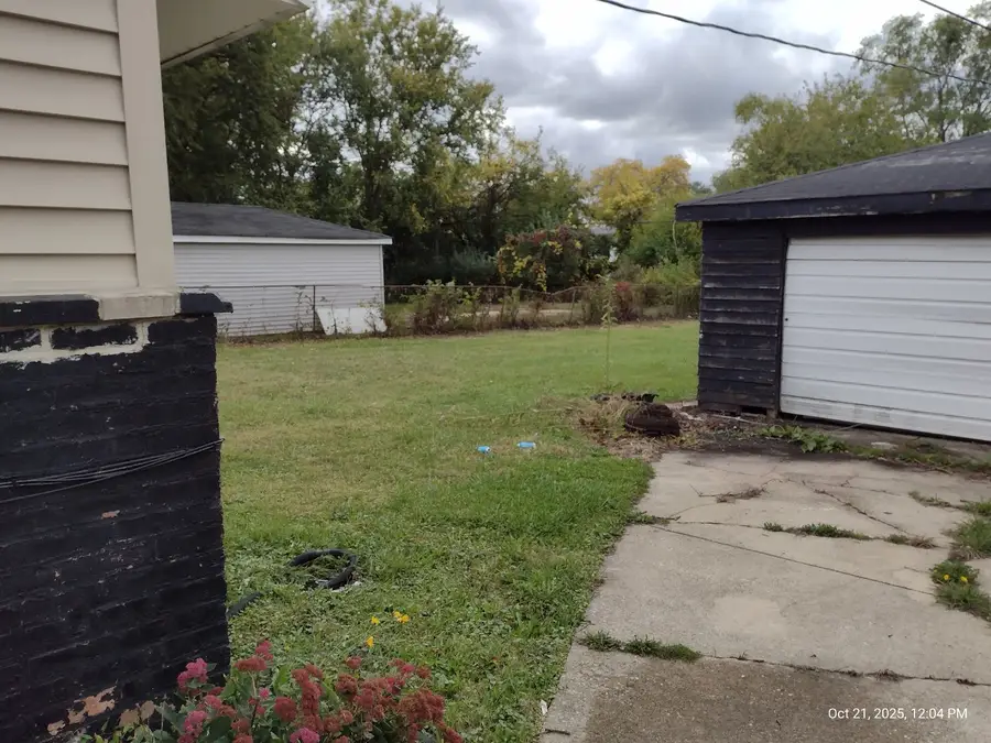 16522 Oxford Drive, Markham, IL 60428 - Image #2