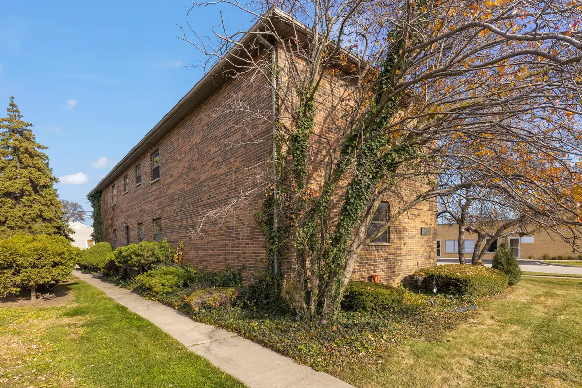 5700 Saint Charles Road, Berkeley, IL 60163 - Image #1