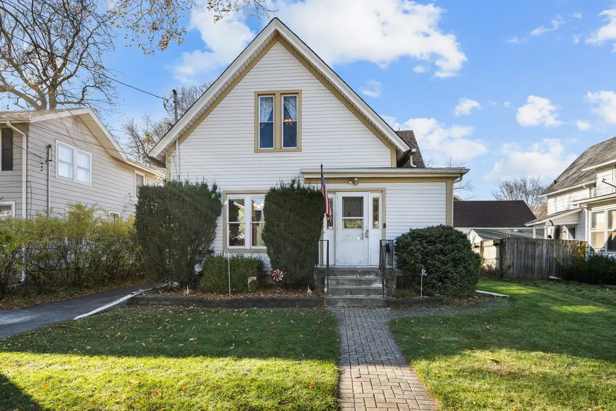 644 Oak Avenue, Aurora, IL 60506 - Image #1