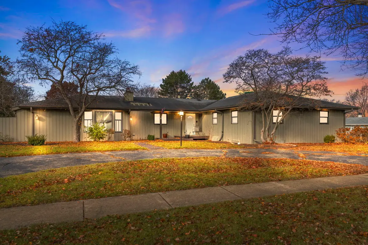 10501 Cindy Jo Avenue, Huntley, IL 60142 - Image #1