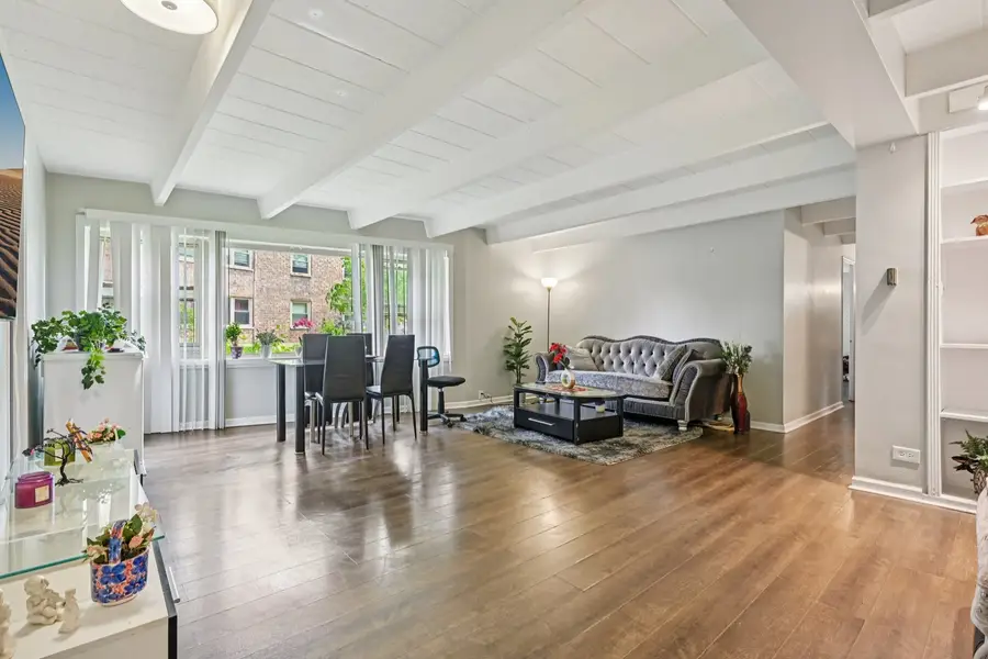 2142 W Rosemont Avenue #1A, Chicago, IL 60659 - Image #2