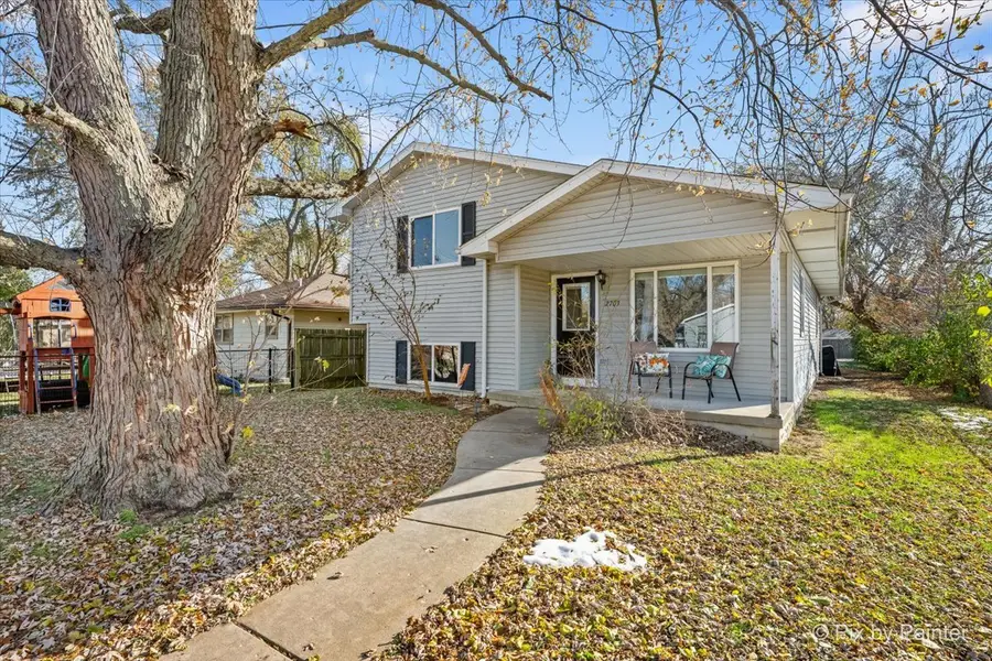 2703 21st Street, Zion, IL 60099 - Image #2