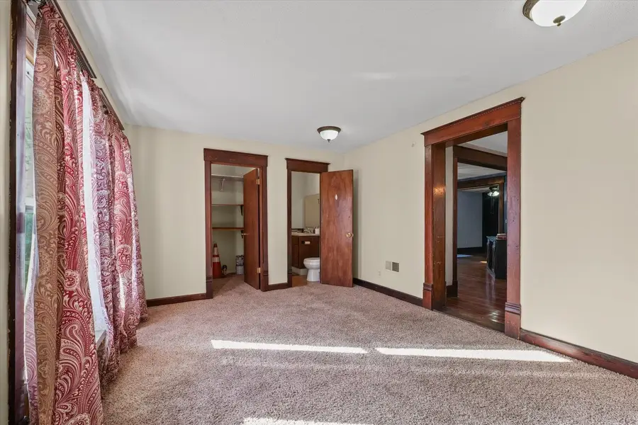 110 W Warren Street, Saint Joseph, IL 61873 - Image #3