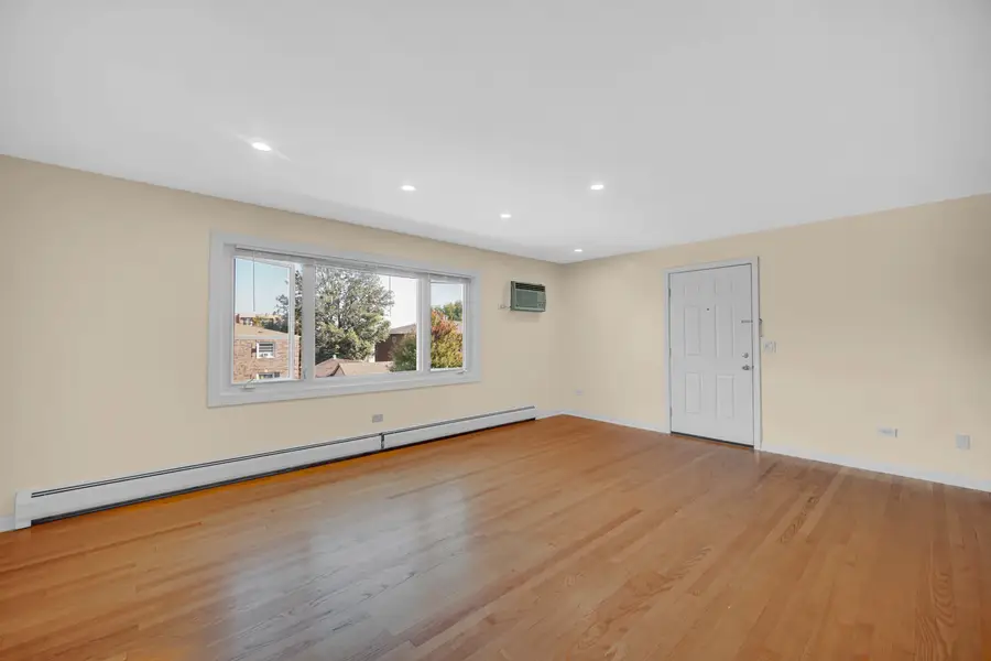 1211 Brown Street #3B, Des Plaines, IL 60016 - Image #3