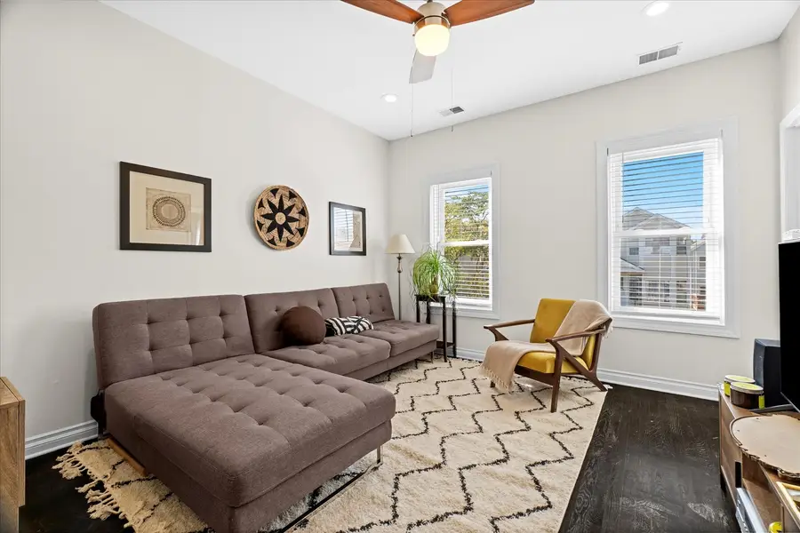 2338 W 18th Place, Chicago, IL 60608 - Image #3