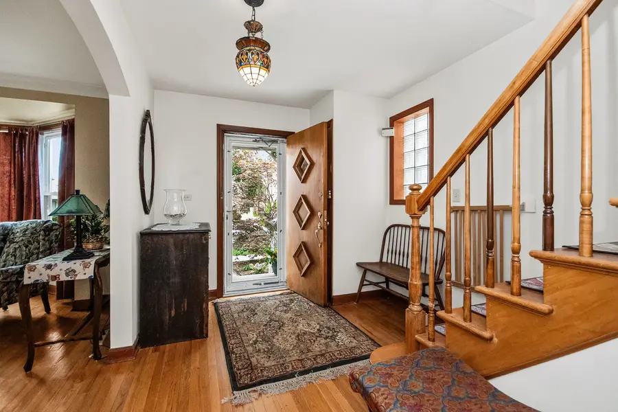 5706 N Mozart Street, Chicago, IL 60659 - Image #3