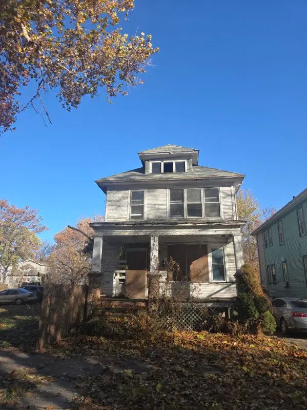 12341 S Parnell Avenue, Chicago, IL 60628 - Image #1