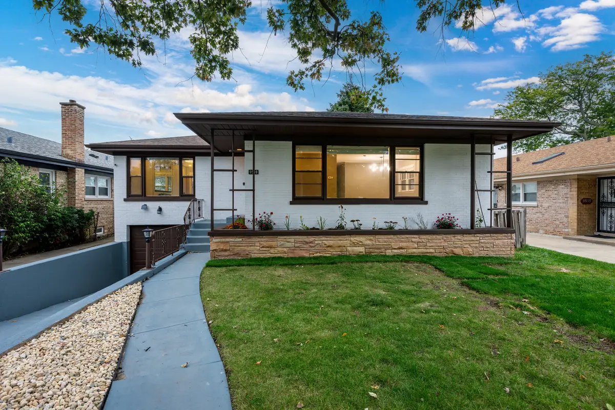 9539 Lorel Avenue, Skokie, IL 60077 - Image #1