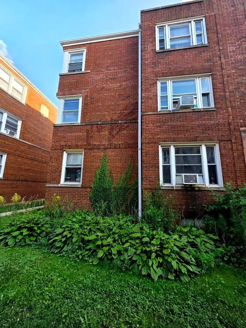 7518 N Ridge Avenue #1E, Chicago, IL 60645 - Image #2