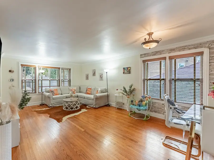 1038 Superior Street #1W, Oak Park, IL 60302 - Image #3