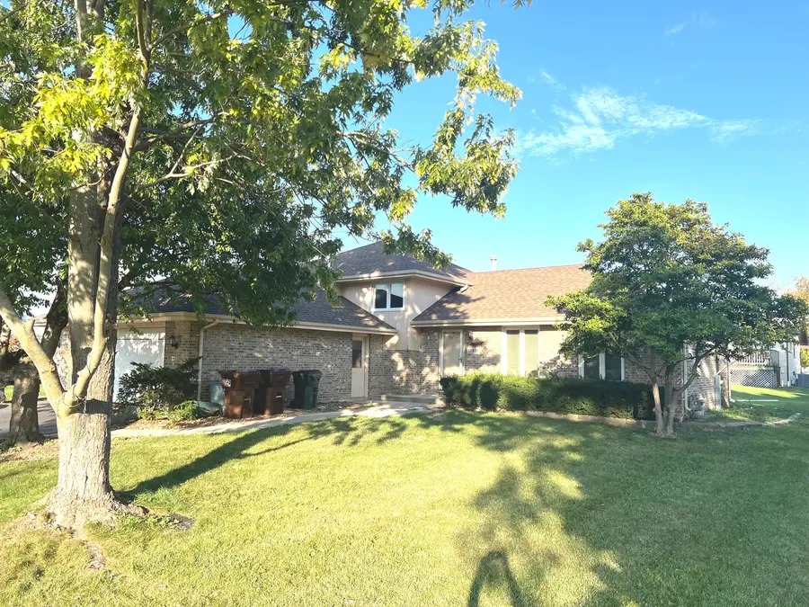 Address Withheld By Seller, Tinley Park, IL 60477 - Image #2