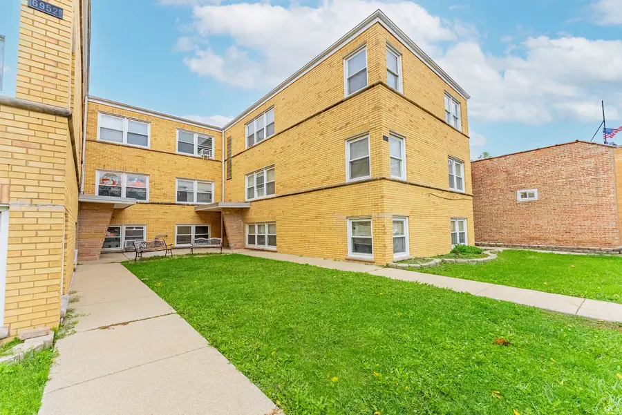 6944 W Diversey Avenue #3S, Chicago, IL 60707 - Image #3