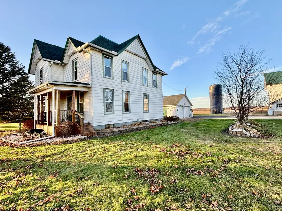 12916 Grange Hall Road, Capron, IL 61012 - Image #2