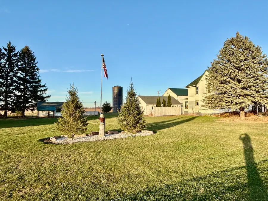 12916 Grange Hall Road, Capron, IL 61012 - Image #3
