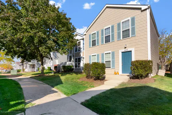 653 Serendipity Drive, Aurora, IL 60504