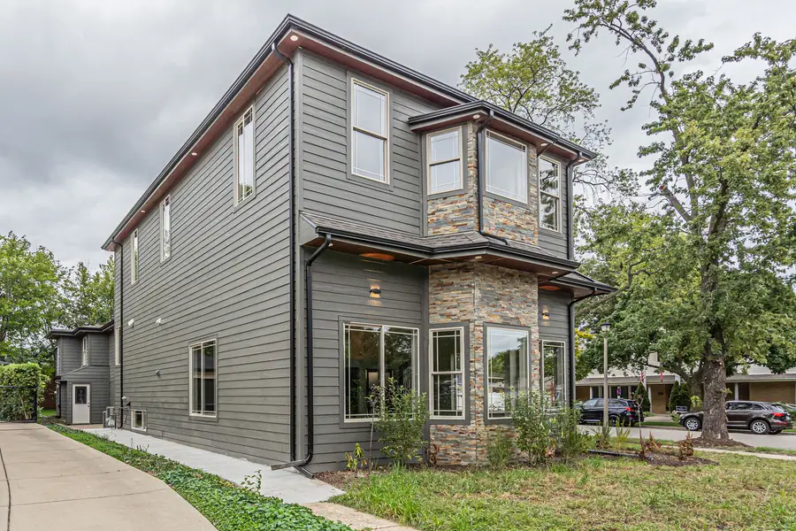 9100 Kenton Avenue, Skokie, IL 60076 - Image #3