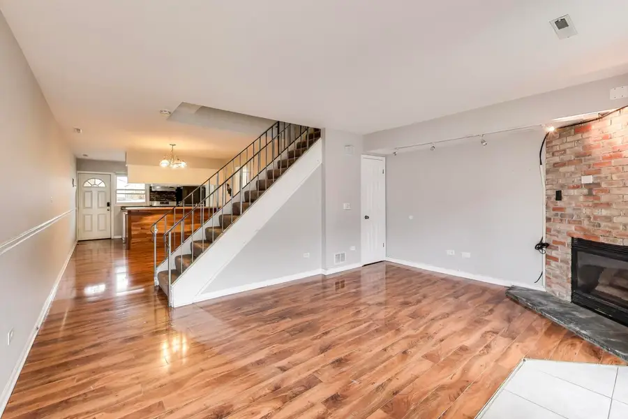 10438 Major Avenue, Oak Lawn, IL 60453 - Image #2