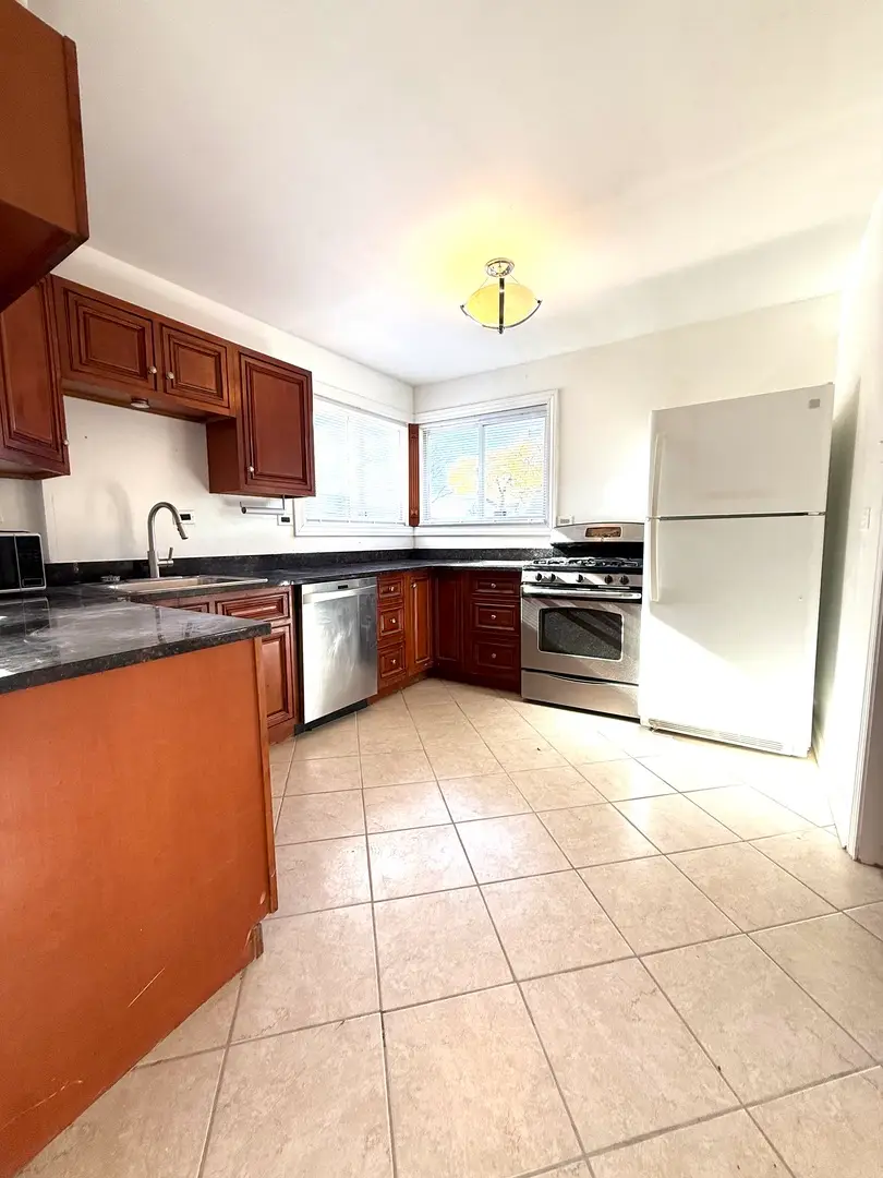 12547 S Elizabeth Street, Calumet Park, IL 60827 - Image #3