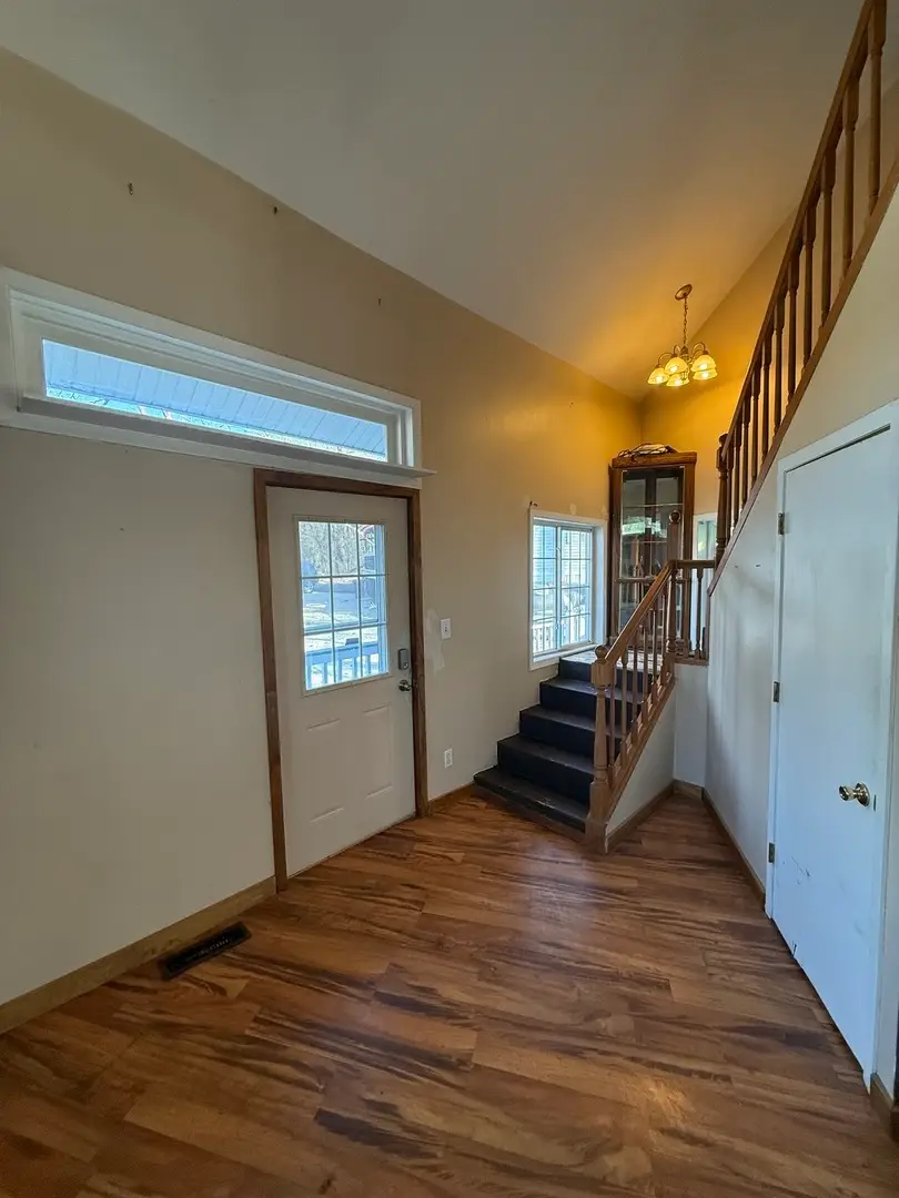 68 Fossil Cove Lane, Wilmington, IL 60481 - Image #3