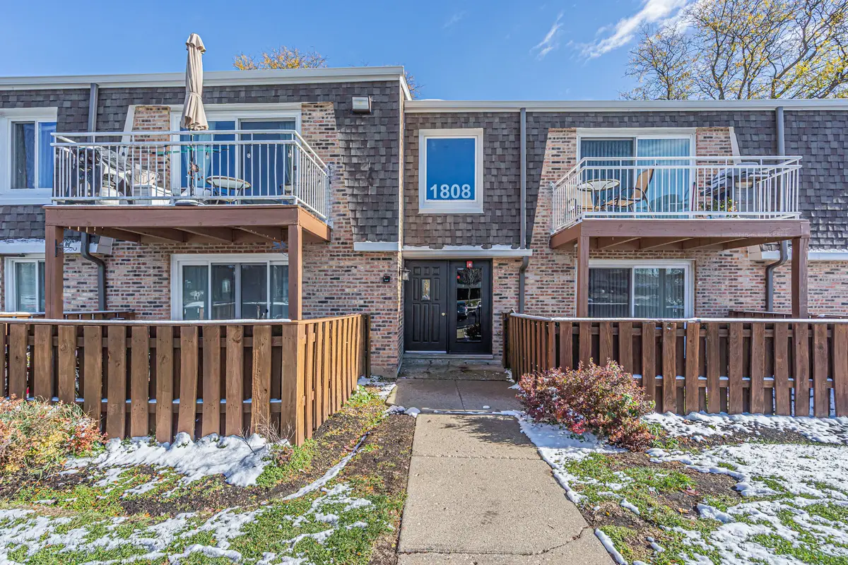 1808 Plum Grove Road #1B, Rolling Meadows, IL 60008 - Image #1