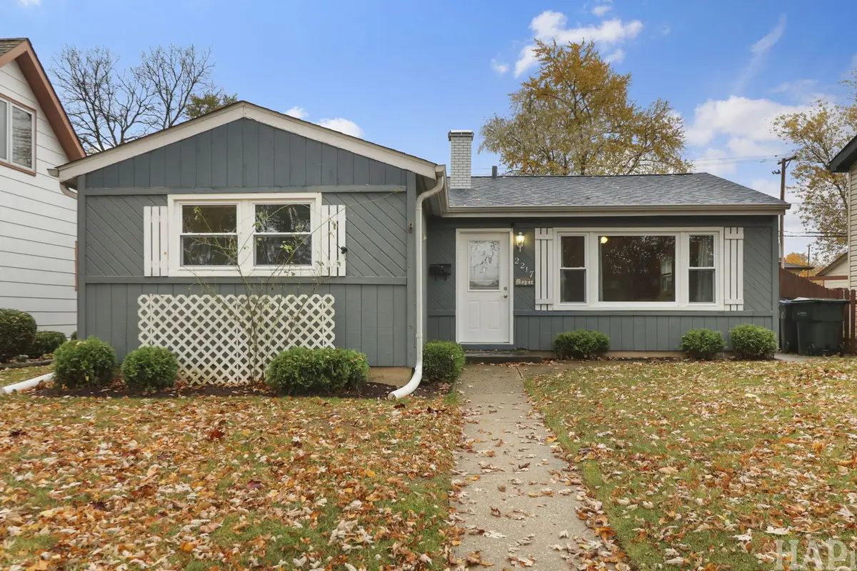 2217 20th Street, Zion, IL 60099 - Image #1