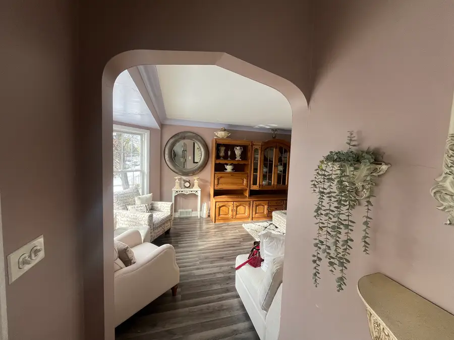 2904 W 103rd Street, Chicago, IL 60655 - Image #2