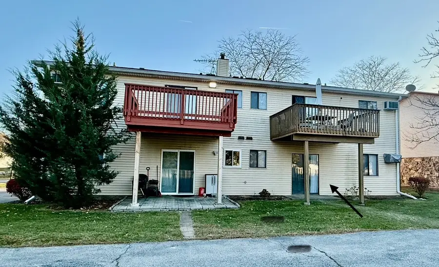 376 Echo Lane #1, Aurora, IL 60504 - Image #2
