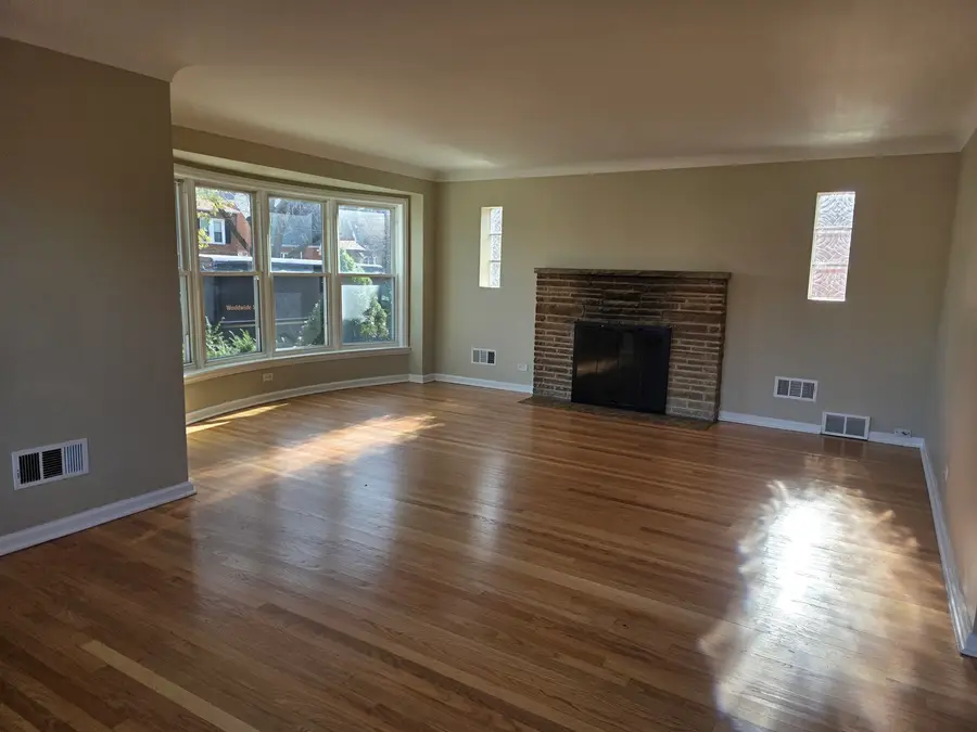 9514 S Bell Avenue, Chicago, IL 60643 - Image #3