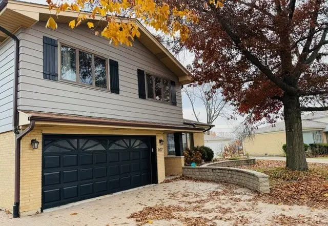 607 S Carol Lane, Mount Prospect, IL 60056 - Image #3