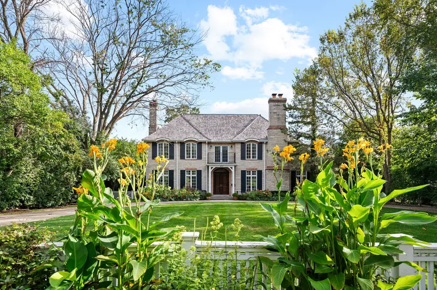 677 Greenleaf Avenue, Glencoe, IL 60022 - Image #2