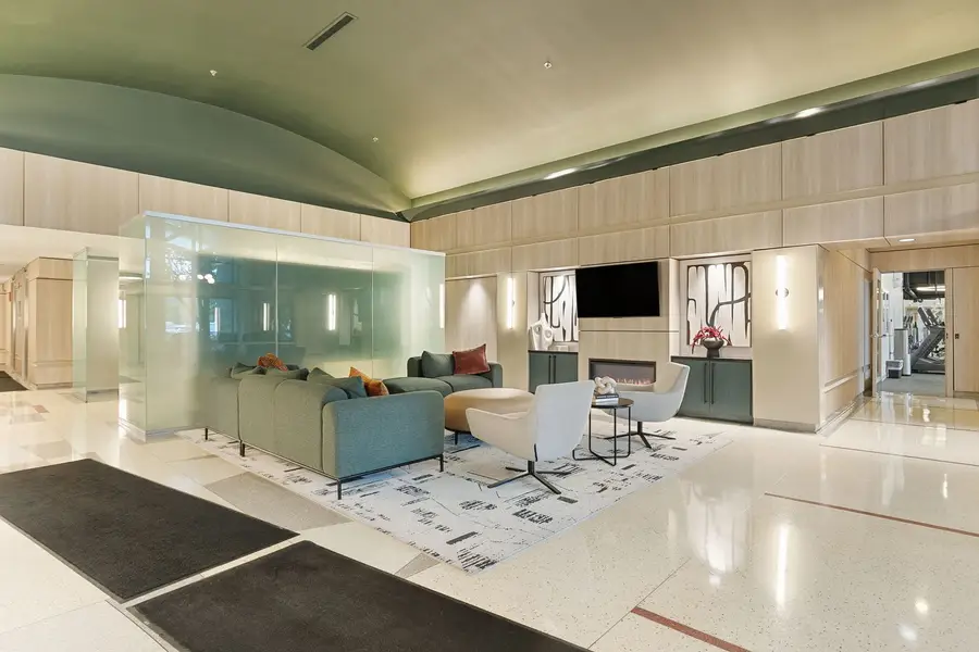 933 W Van Buren Street #516, Chicago, IL 60607 - Image #2