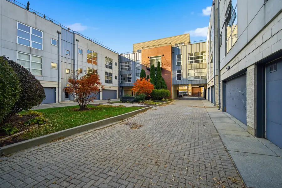 1808 S Michigan Avenue #7, Chicago, IL 60616 - Image #2