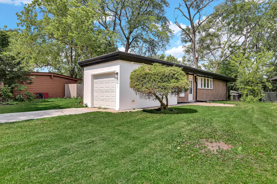18548 Lyn Court, Homewood, IL 60430 - Image #2