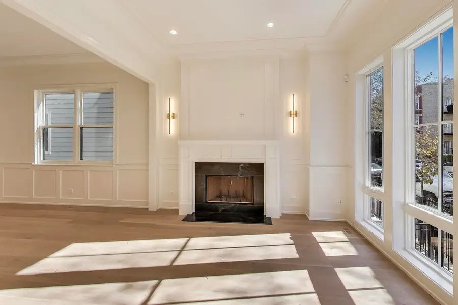 2036 W Erie Street, Chicago, IL 60612 - Image #3