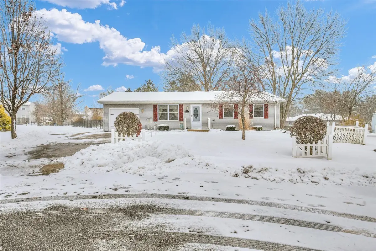 Address Withheld By Seller, Mahomet, IL 61853 - Image #1