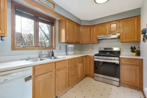 138 Stiles Street, Genoa, IL 60135 - Image #3