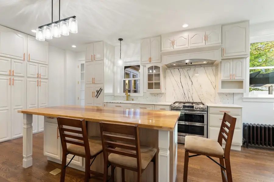 4425 Wilson Avenue, Downers Grove, IL 60515 - Image #3