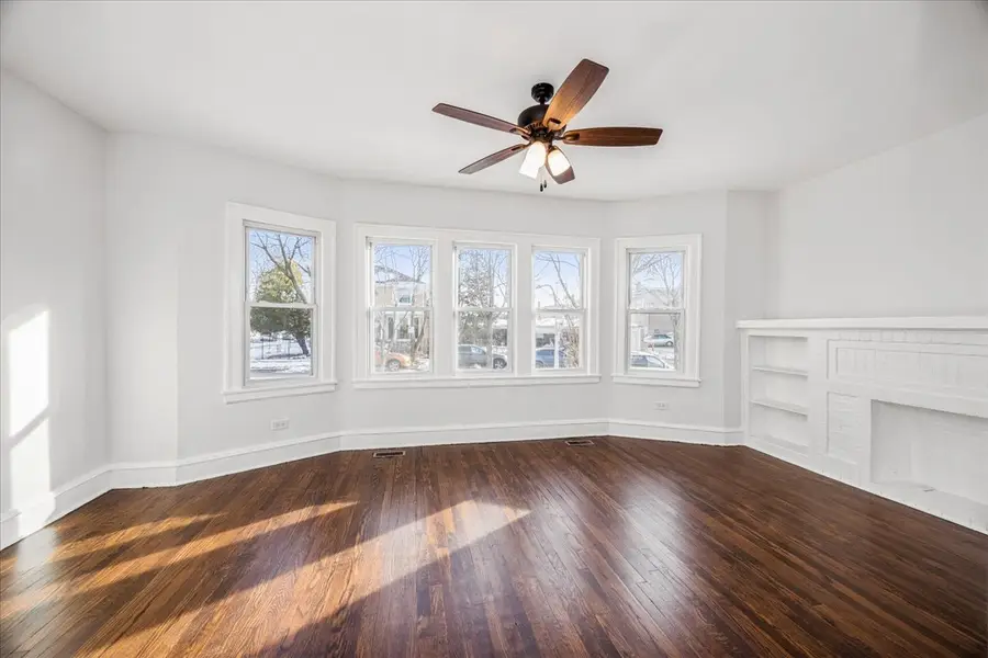 2820 N Sayre Avenue, Chicago, IL 60634 - Image #2