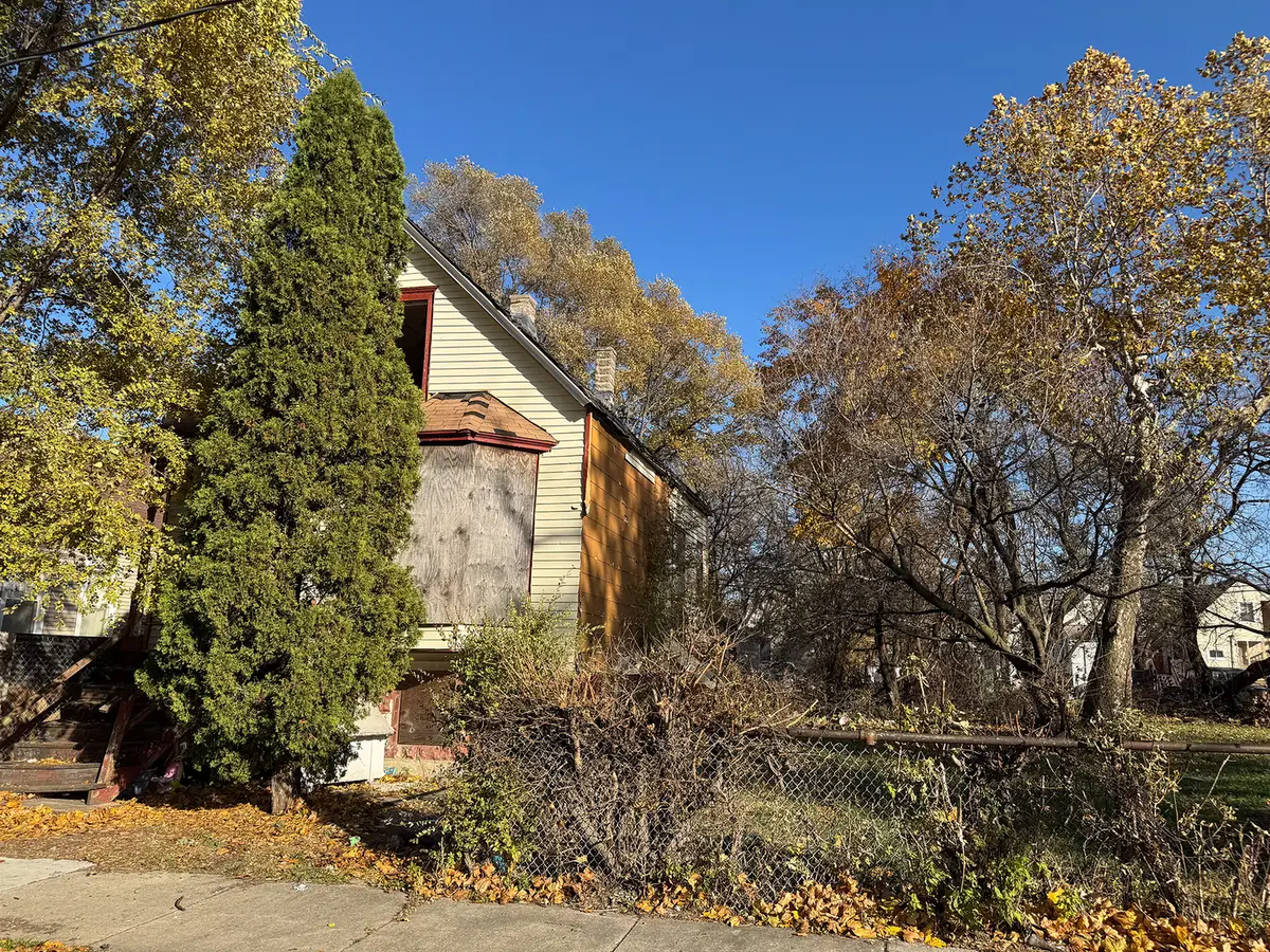 6823-25 S Wolcott Avenue, Chicago, IL 60636 - Image #1