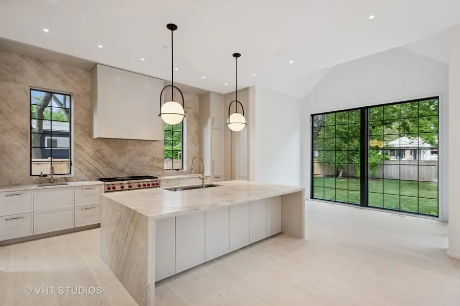 759 Strawberry Hill Drive, Glencoe, IL 60022 - Image #2