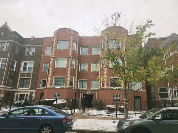 6724 S Paxton Avenue #3, Chicago, IL 60649
